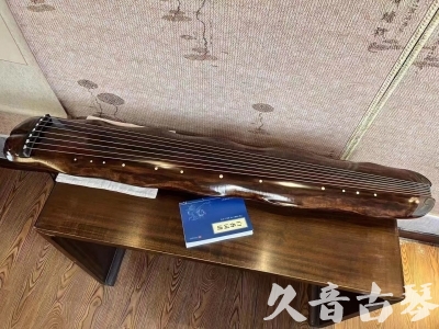 延边朝鲜族自治州●久音古琴  ●今日推荐 20230830 【冰丝断纹蕉叶】